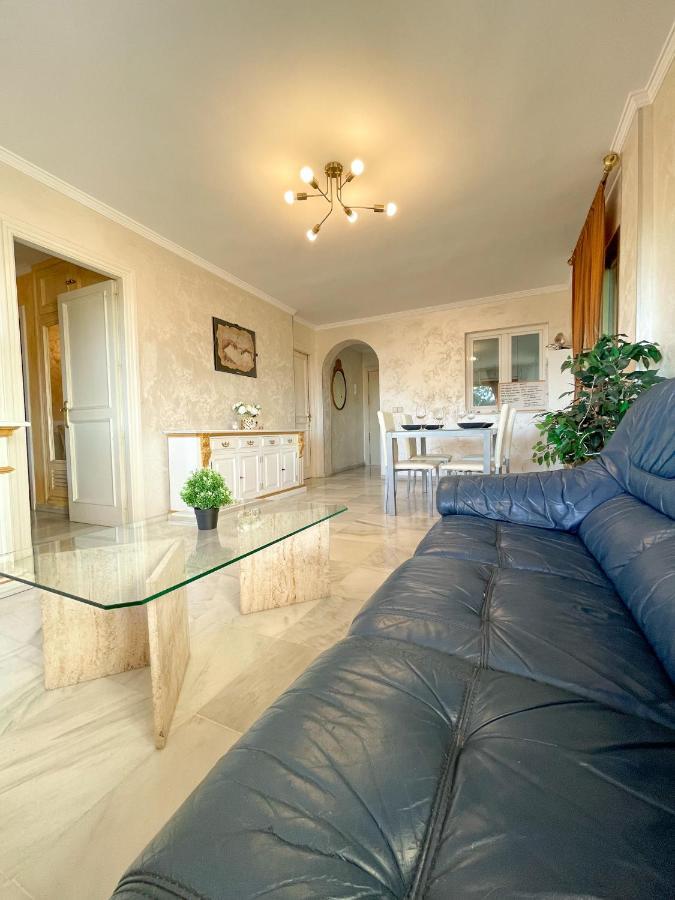 Great Puerto Banus Apartment Marbella Buitenkant foto