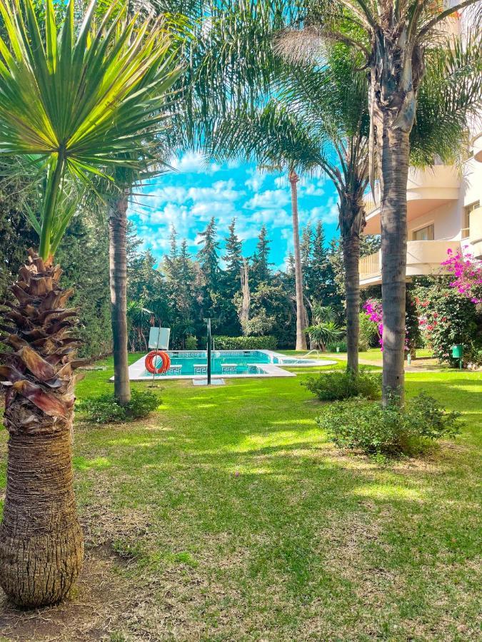 Great Puerto Banus Apartment Marbella Buitenkant foto
